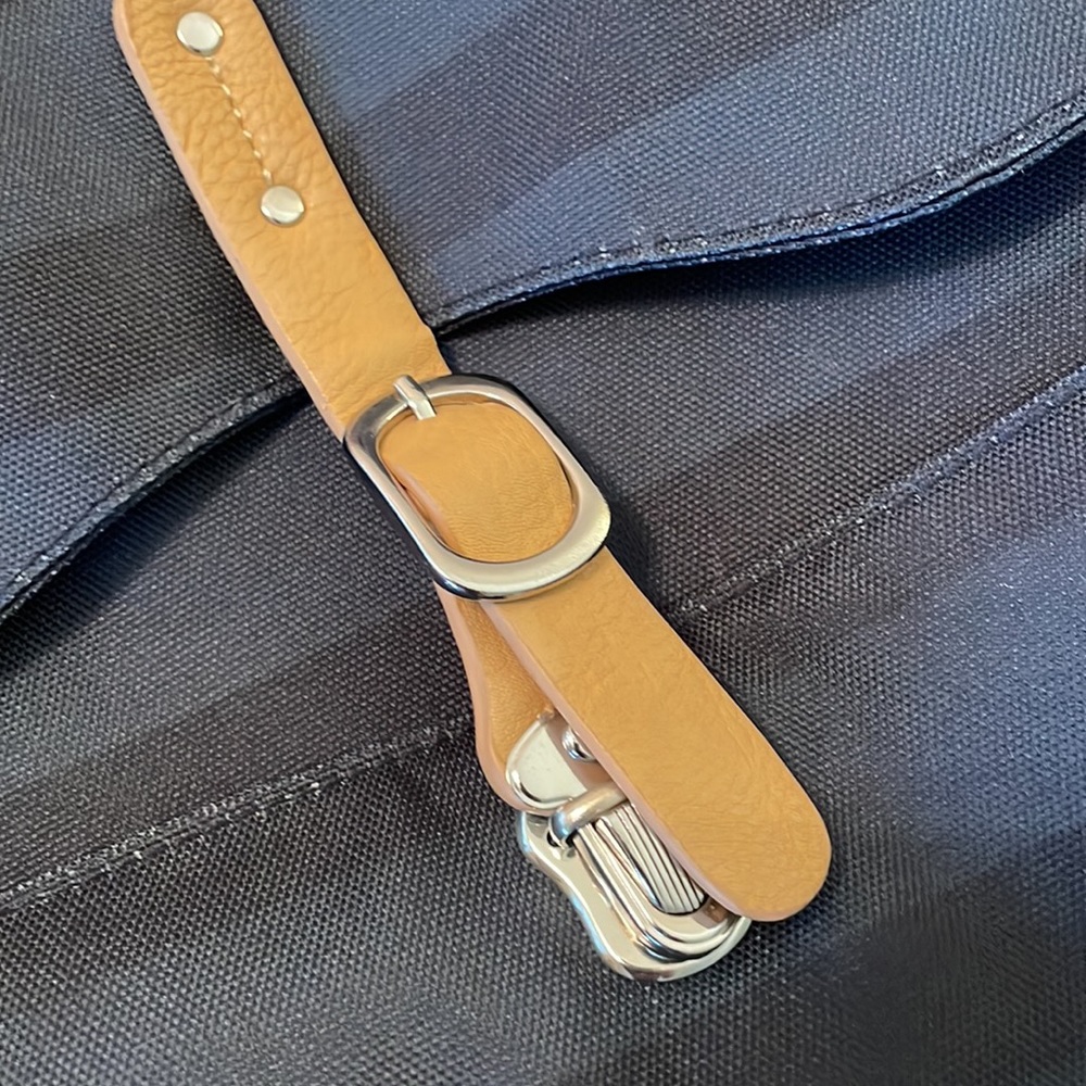 Backpack by PacaPod - Picture 4 of 14